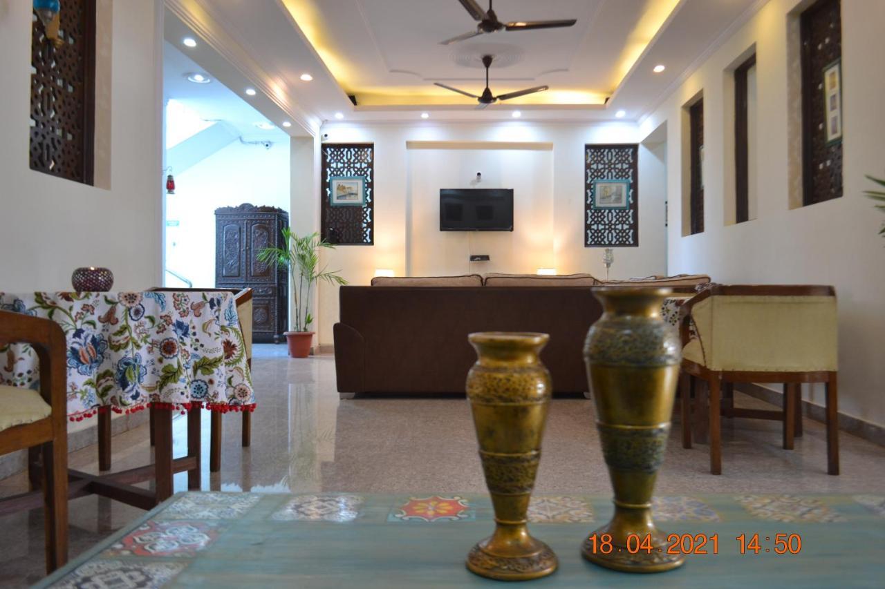 Riverside Homes เดห์ราดุน ภายนอก รูปภาพ